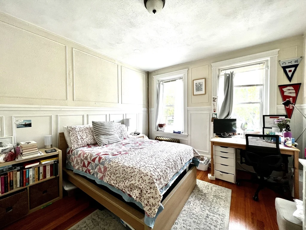4 bed, 2 bath apartment for rent at 76 Babcock St Unit 1, North Brookline — photo 5 of 16