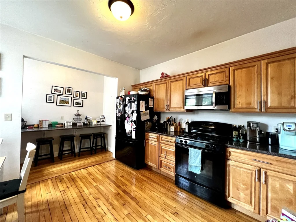 4 bed, 2 bath apartment for rent at 76 Babcock St Unit 1, North Brookline — photo 8 of 16