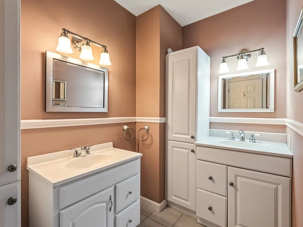 2 bed, 2 bath apartment for rent at 76 Bancroft St Unit C3, Pakachoag Hill — photo 33 of 42