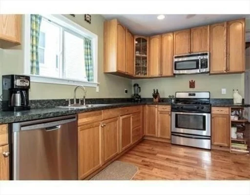2 bed, 1 bath apartment for rent at 76 Bartlett Unit 1, Magoun Square — photo 2 of 7