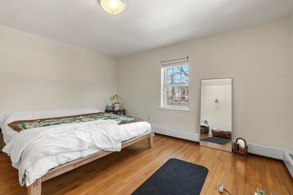 2 bed, 1 bath apartment for rent at 76 Boylston St Unit 4, Chestnut Hill — photo 6 of 14