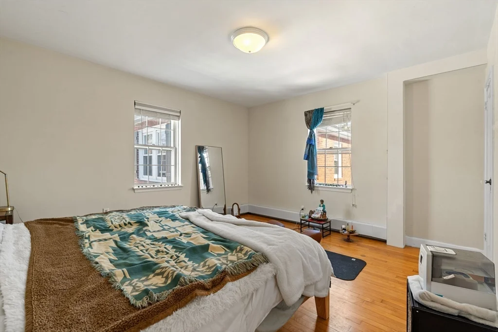 2 bed, 1 bath apartment for rent at 76 Boylston St Unit 4, Chestnut Hill — photo 7 of 14