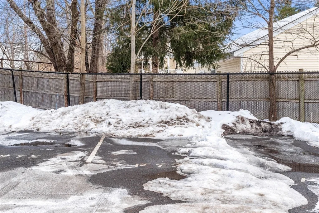 2 bed, 1 bath apartment for rent at 76 Boylston St Unit 4, Chestnut Hill — photo 14 of 14