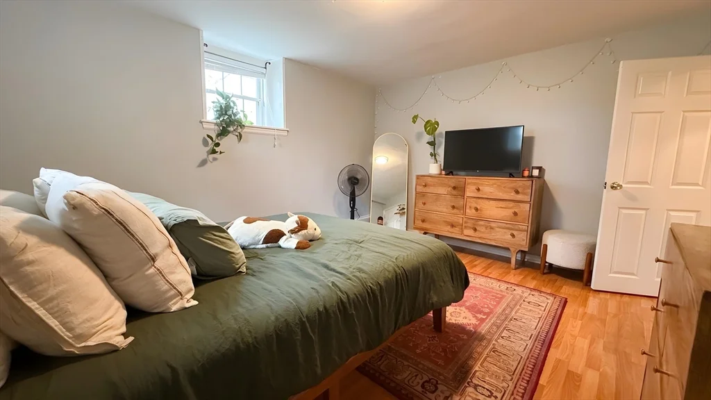2 bed, 1 bath apartment for rent at 76 Boylston St Unit 5, Chestnut Hill — photo 16 of 17