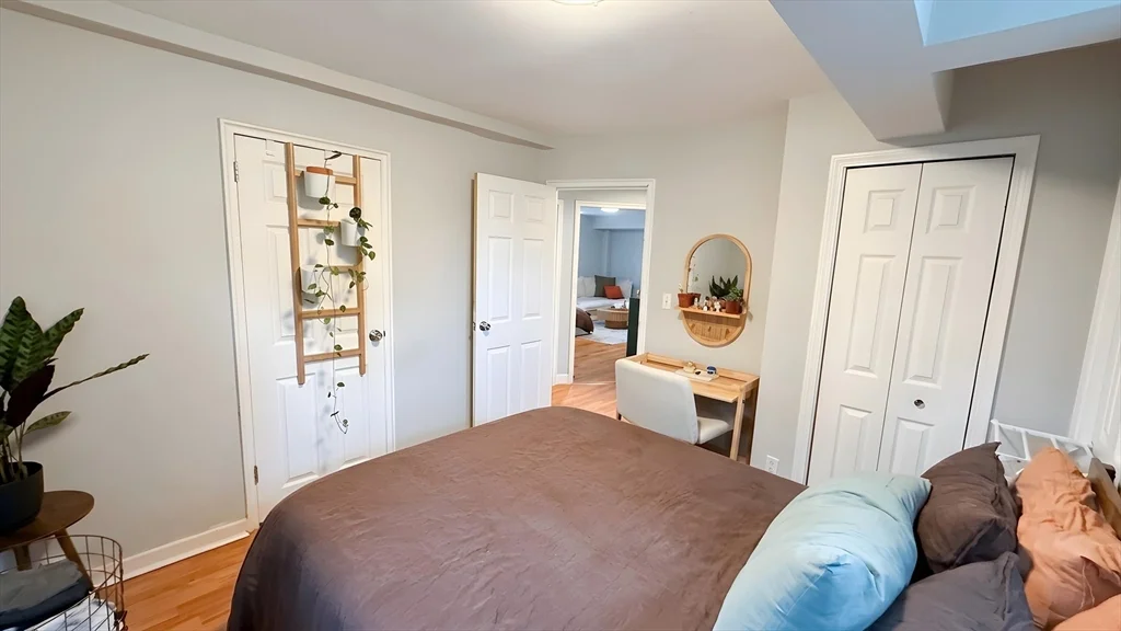 2 bed, 1 bath apartment for rent at 76 Boylston St Unit 5, Chestnut Hill — photo 13 of 17