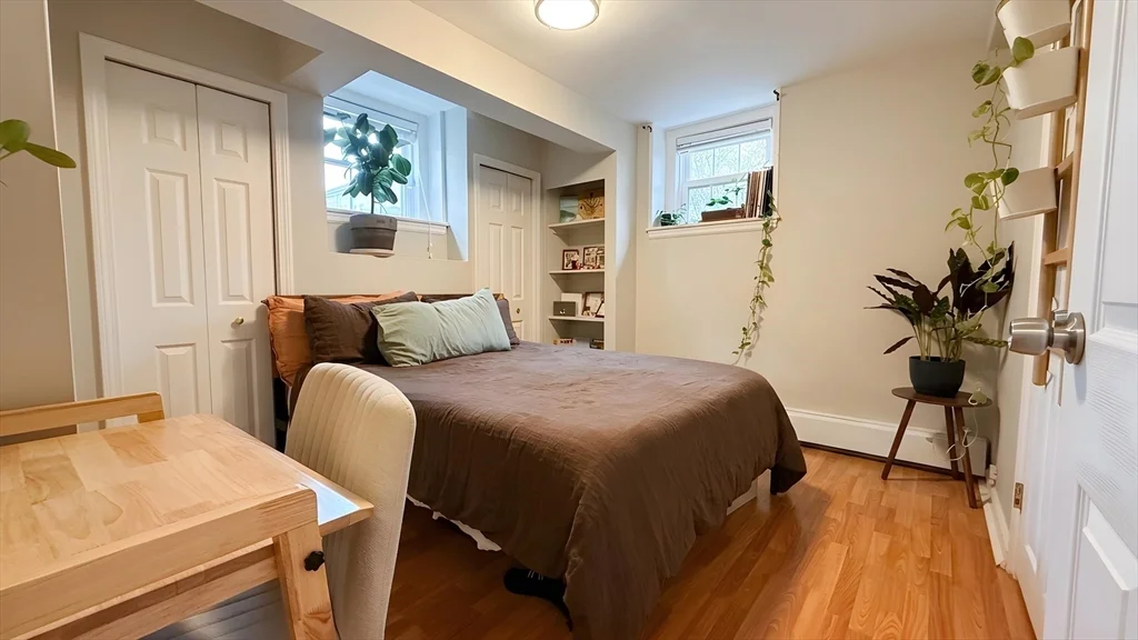 2 bed, 1 bath apartment for rent at 76 Boylston St Unit 5, Chestnut Hill — photo 12 of 17