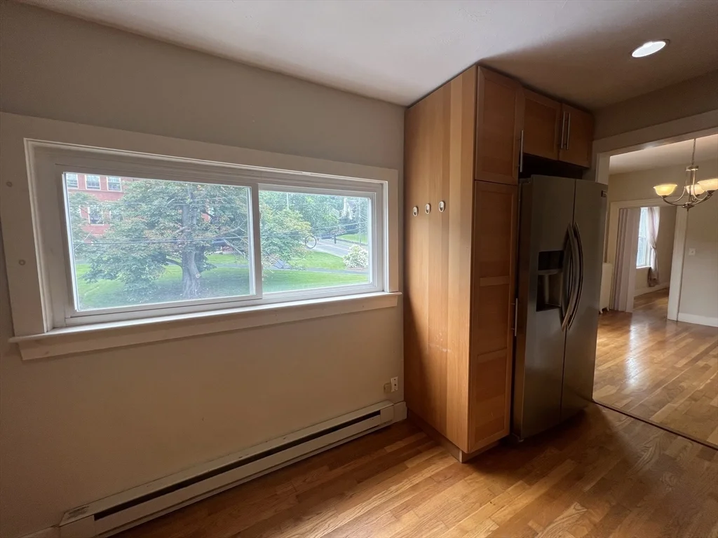 3 bed, 2 bath apartment for rent at 76 Chestnut St Unit 2, West Newton — photo 4 of 21