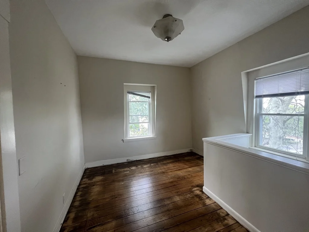 3 bed, 2 bath apartment for rent at 76 Chestnut St Unit 2, West Newton — photo 14 of 21