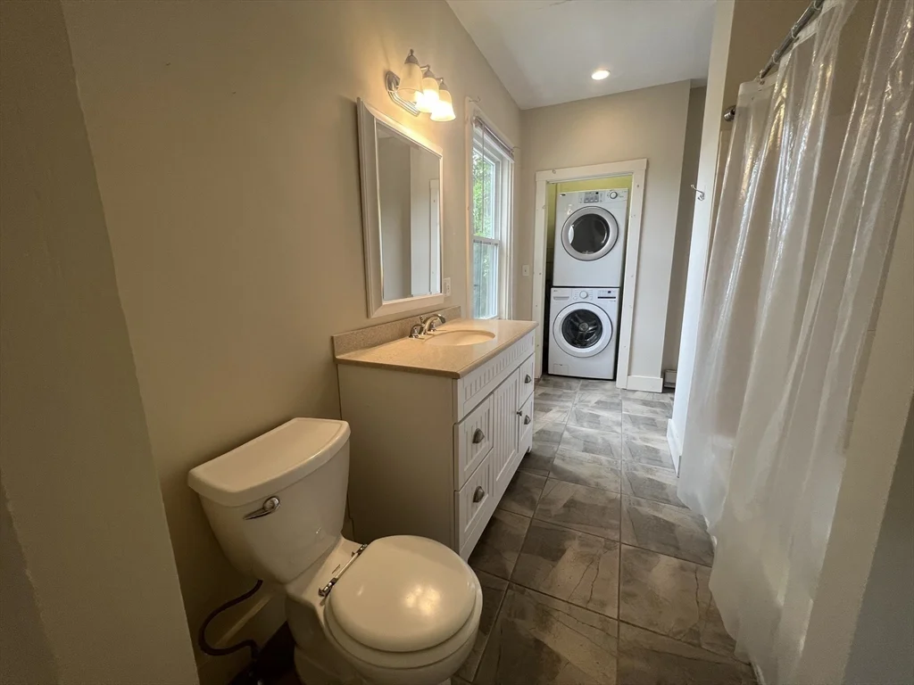 3 bed, 2 bath apartment for rent at 76 Chestnut St Unit 2, West Newton — photo 12 of 21