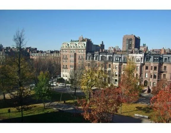 Studio bed, 1 bath apartment for rent at 76 Commonwealth Ave Unit 11, Back Bay — photo 5 of 5