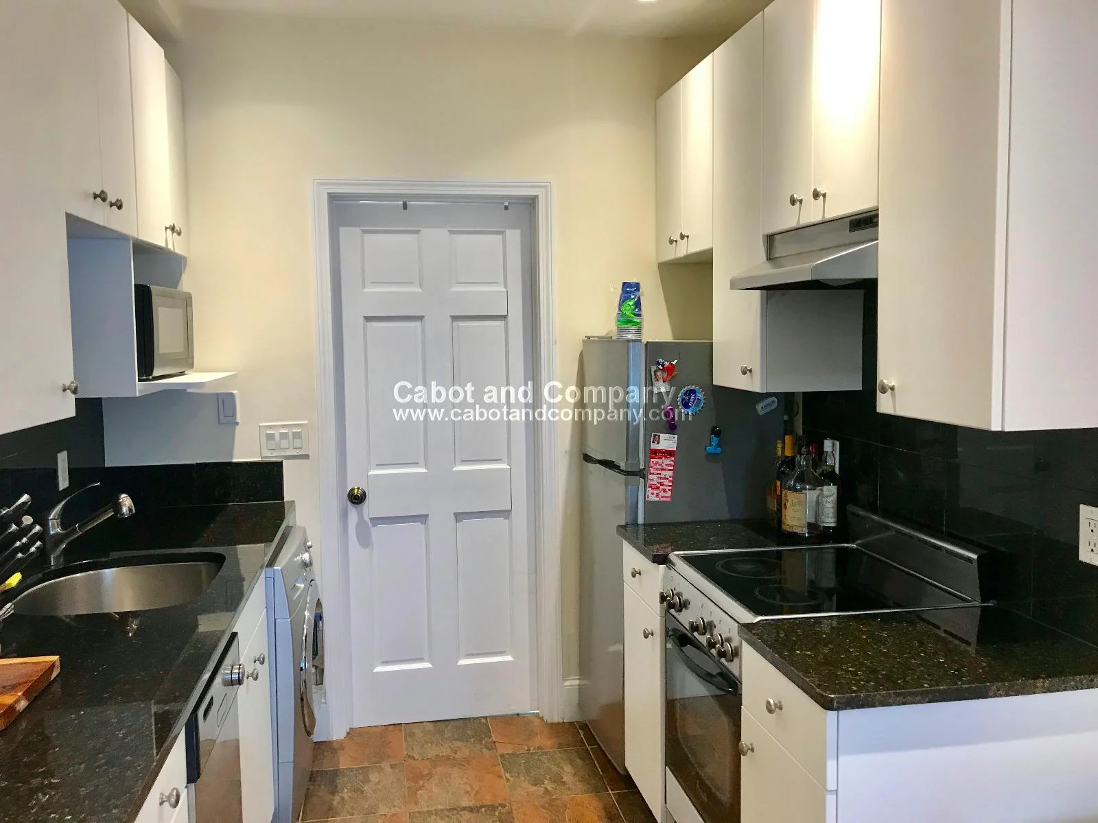Studio bed, 1 bath apartment for rent at 76 Commonwealth Ave Unit 12A, Back Bay — photo 6 of 8