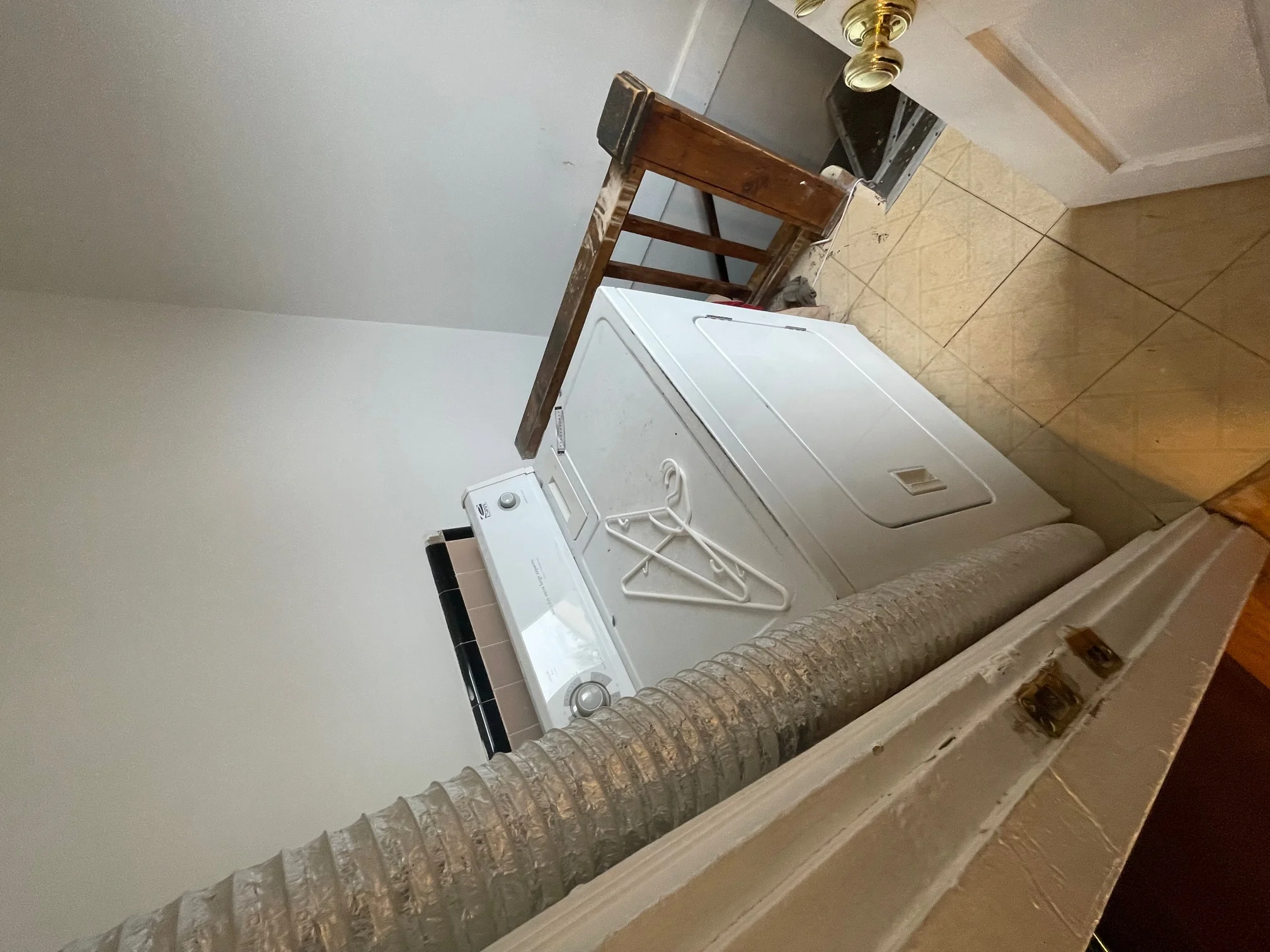 5 bed, 1 bath apartment for rent at 76 Curtis St Unit 2, West Somerville — photo 17 of 17