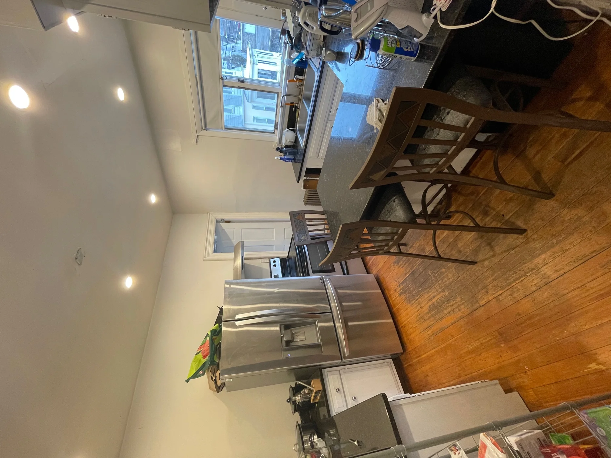 5 bed, 1 bath apartment for rent at 76 Curtis St Unit 2, West Somerville — photo 2 of 17
