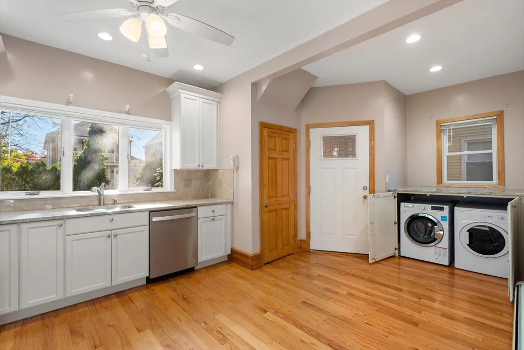 2 bed, 1 bath apartment for rent at 76 Dexter Ave Unit 1, Watertown — photo 10 of 15