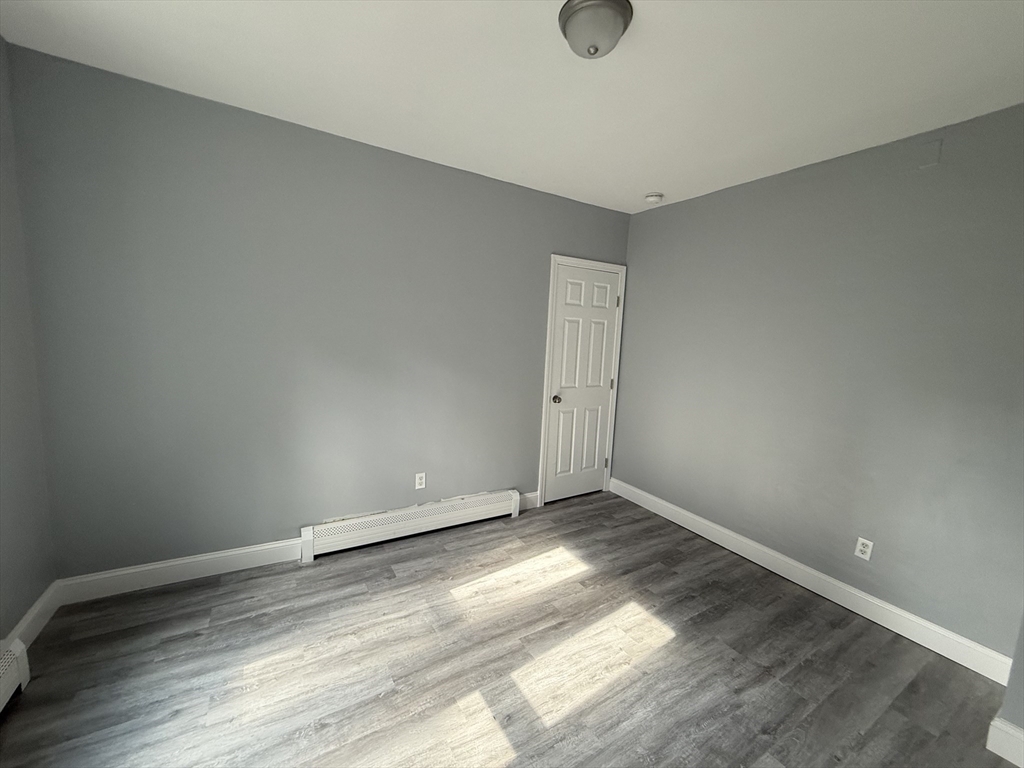 3 bed, 1 bath apartment for rent at 76 Division St Unit 1, North Attleboro — photo 17 of 18