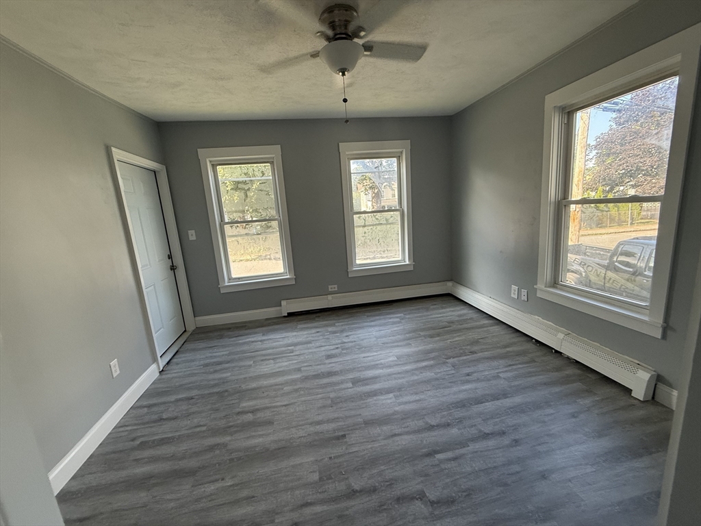 3 bed, 1 bath apartment for rent at 76 Division St Unit 1, North Attleboro — photo 8 of 18