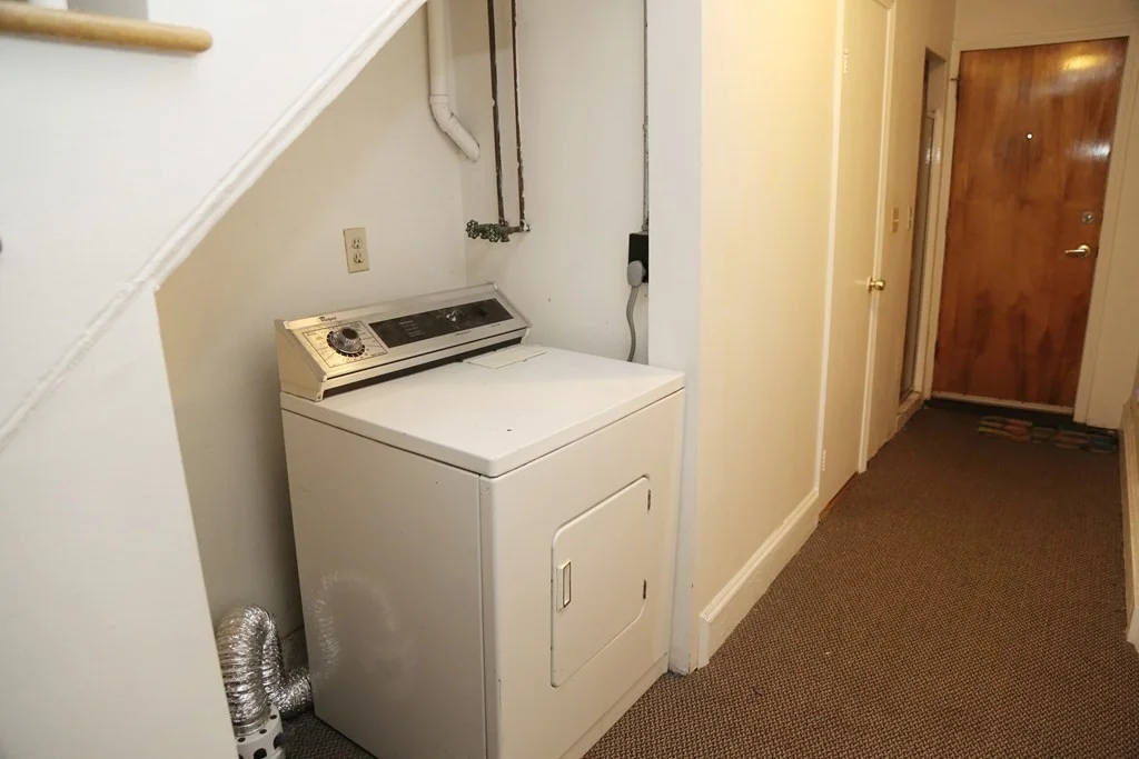 3 bed, 2 bath apartment for rent at 76 E Brookline St Unit 1, Boston — photo 16 of 17
