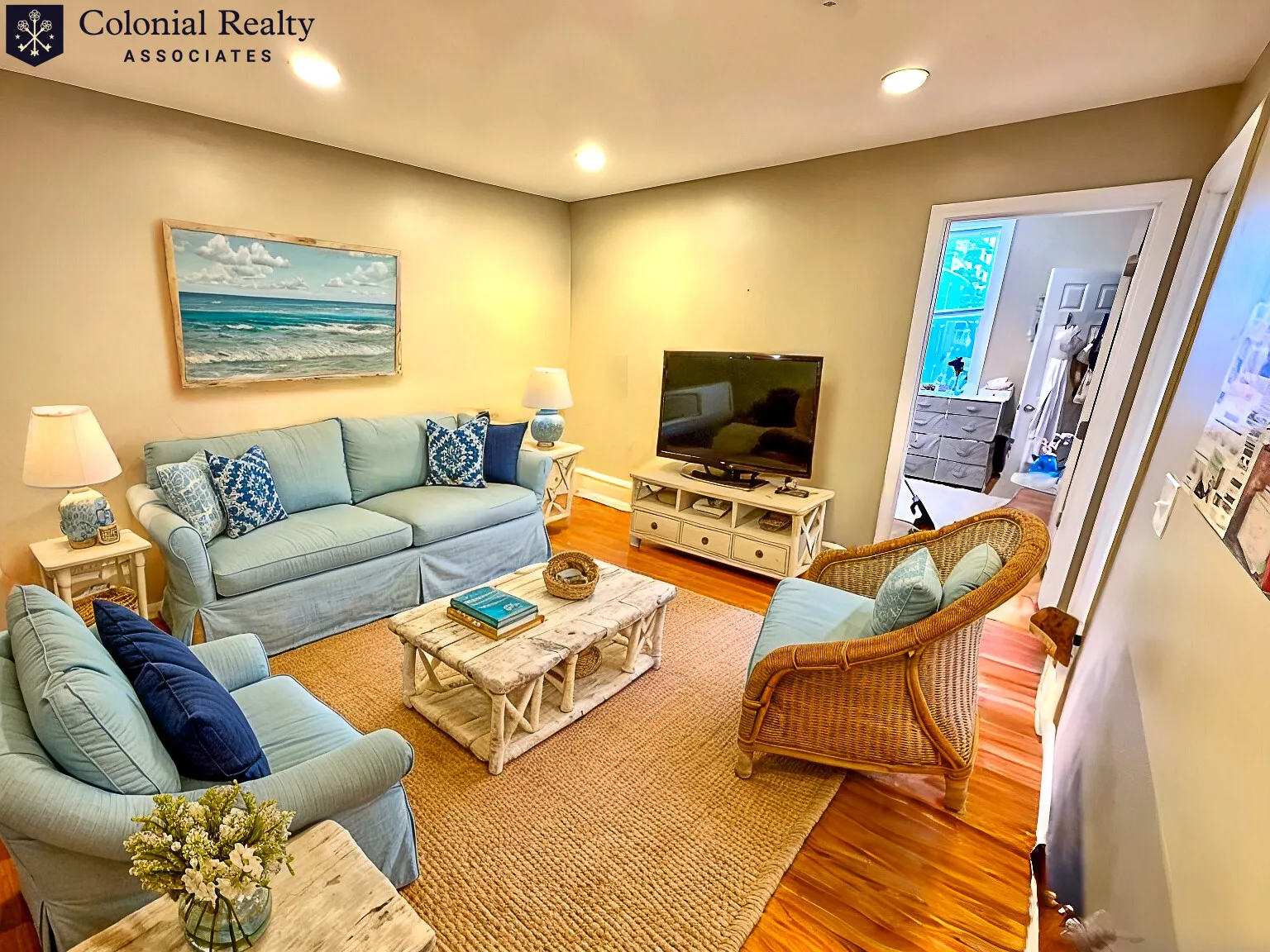3 bed, 1 bath apartment for rent at 76 Egmont St Unit 4, North Brookline