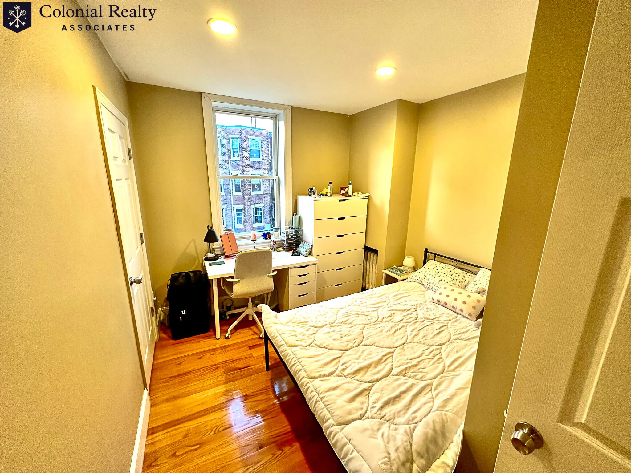 3 bed, 1 bath apartment for rent at 76 Egmont St Unit 4, North Brookline — photo 10 of 30