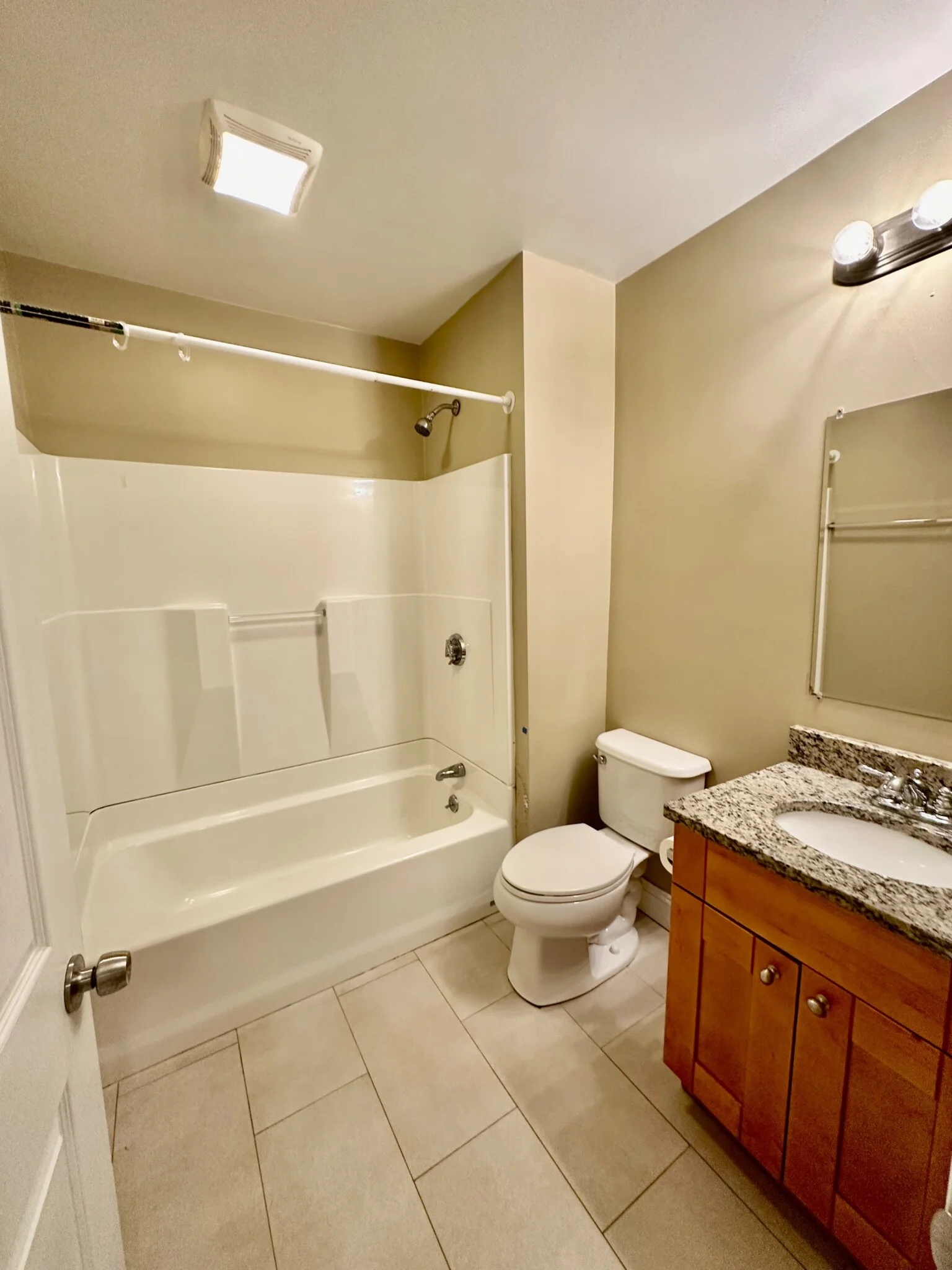 4 bed, 2 bath apartment for rent at 76 Egmont St Unit 5, North Brookline — photo 14 of 15