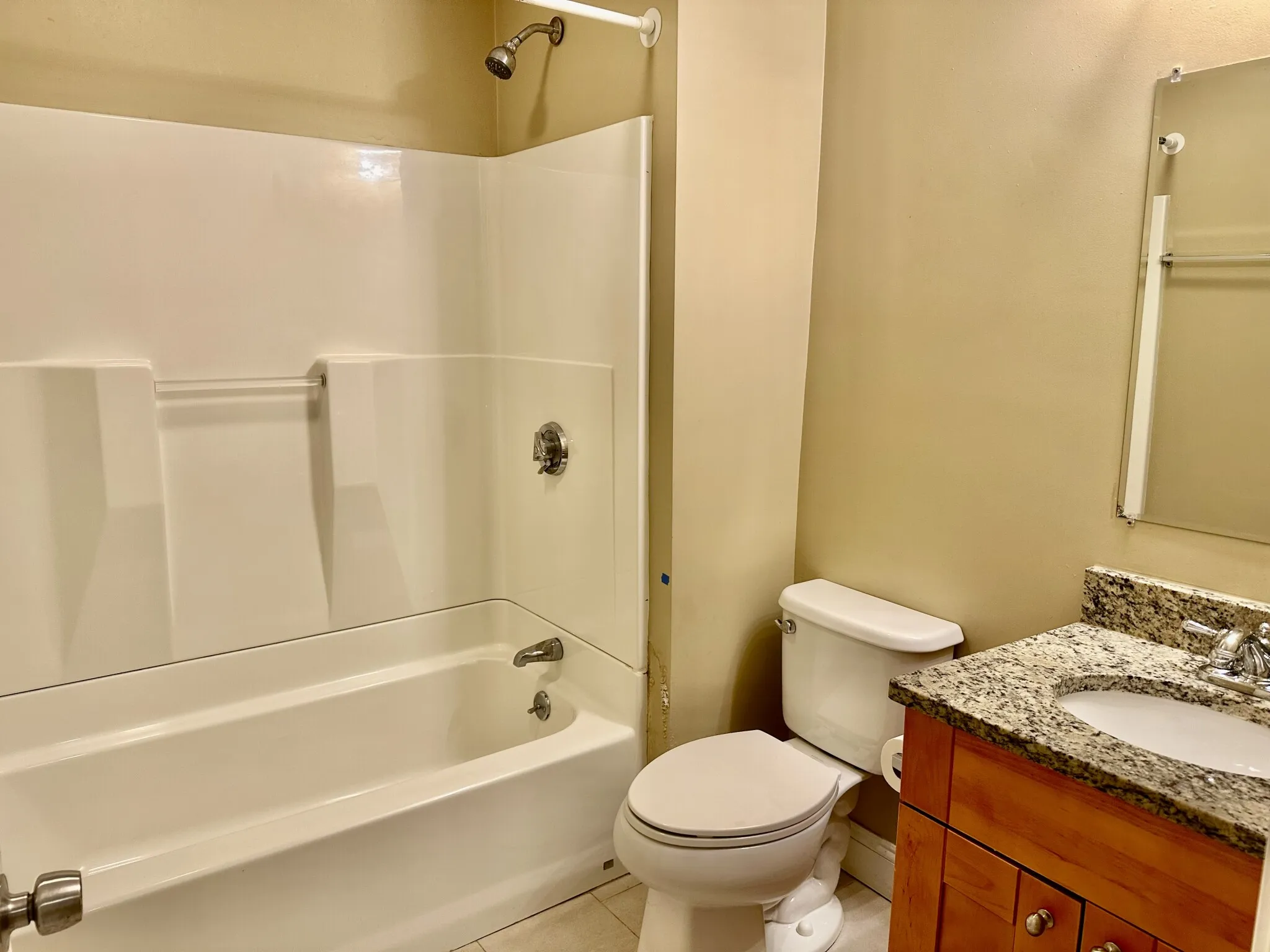 4 bed, 2 bath apartment for rent at 76 Egmont St Unit 5, North Brookline — photo 12 of 15