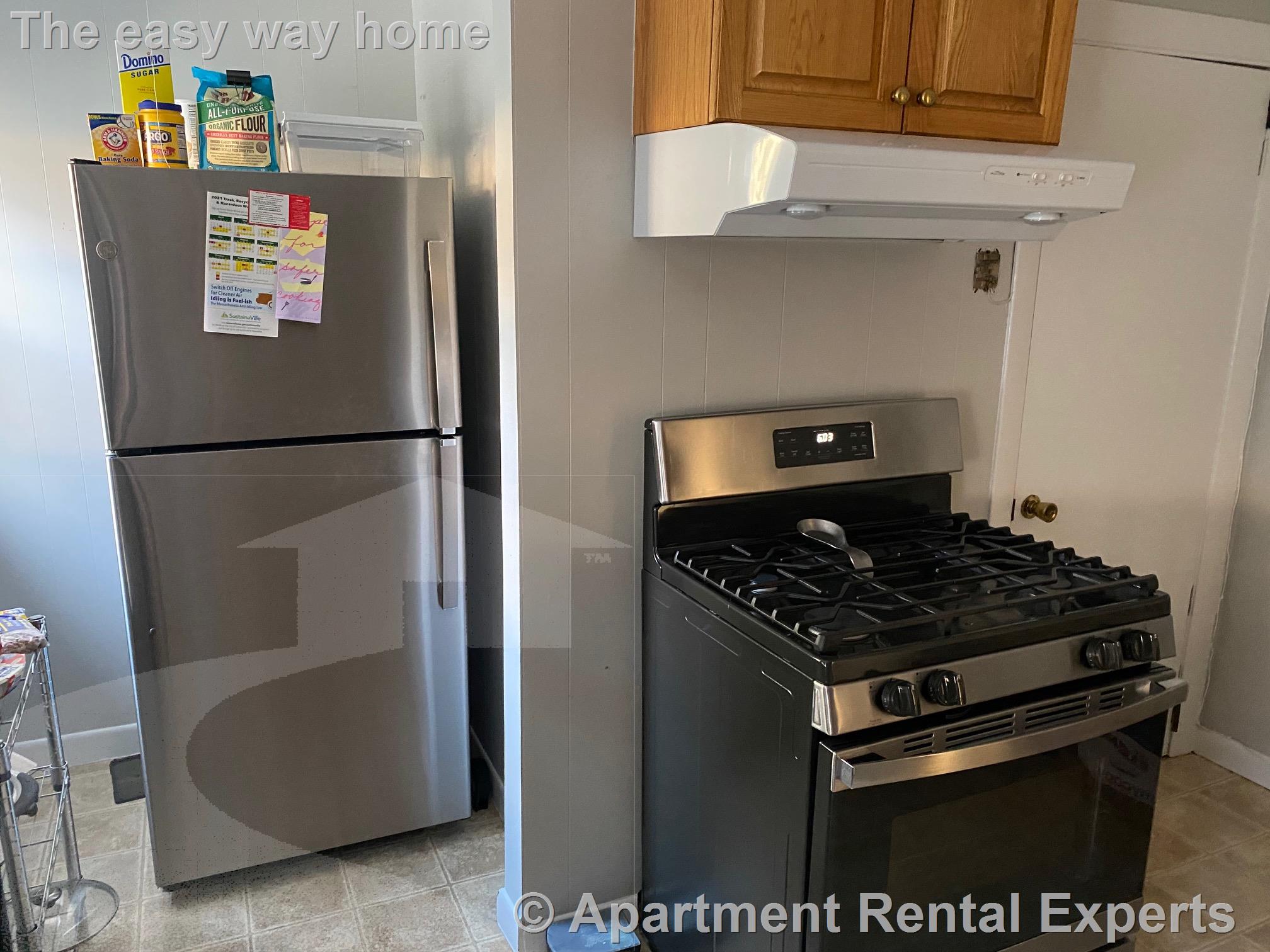 2 bed, 1 bath apartment for rent at 76 Endicott Ave Unit 2, Teele Square — photo 8 of 17