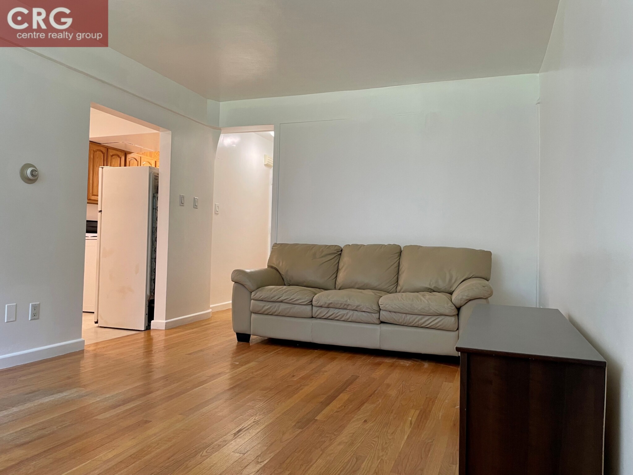 Studio bed, 1 bath apartment for rent at 76 Euston Rd Unit 4A, Brighton — photo 3 of 8