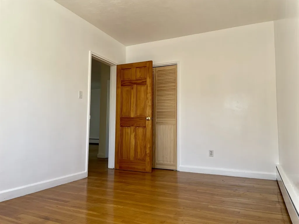 2 bed, 1 bath apartment for rent at 76 Euston Rd Unit 8, Brighton — photo 10 of 14
