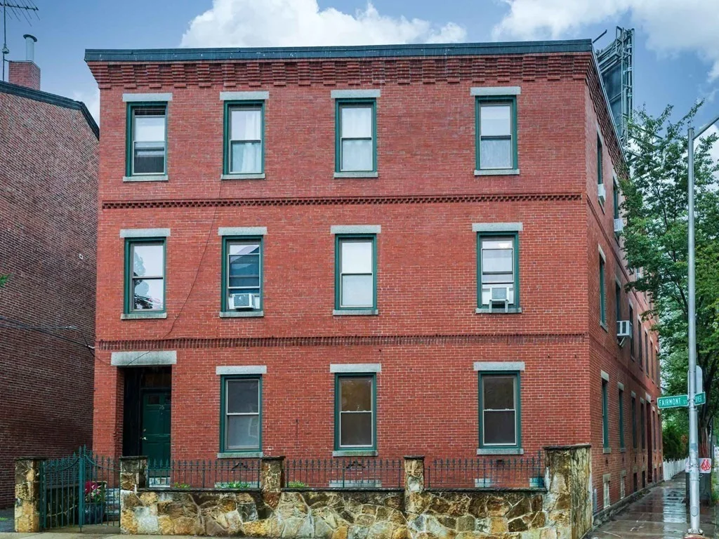 2 bed, 1 bath apartment for rent at 76 Fairmont Unit 1, Cambridgeport — photo 1 of 14
