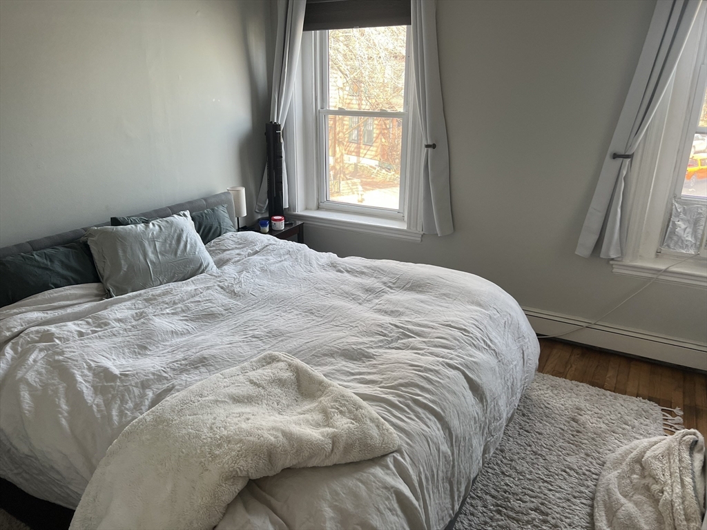 2 bed, 1 bath apartment for rent at 76 Fairmont Unit 2, Cambridgeport — photo 6 of 13