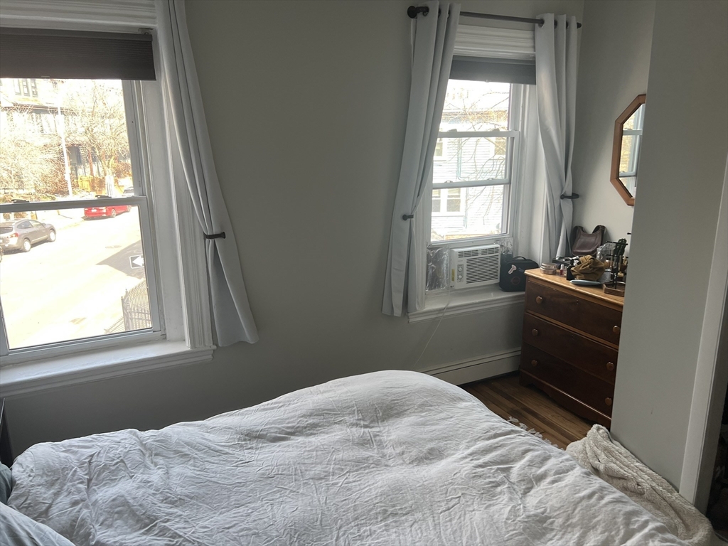 2 bed, 1 bath apartment for rent at 76 Fairmont Unit 2, Cambridgeport — photo 7 of 13