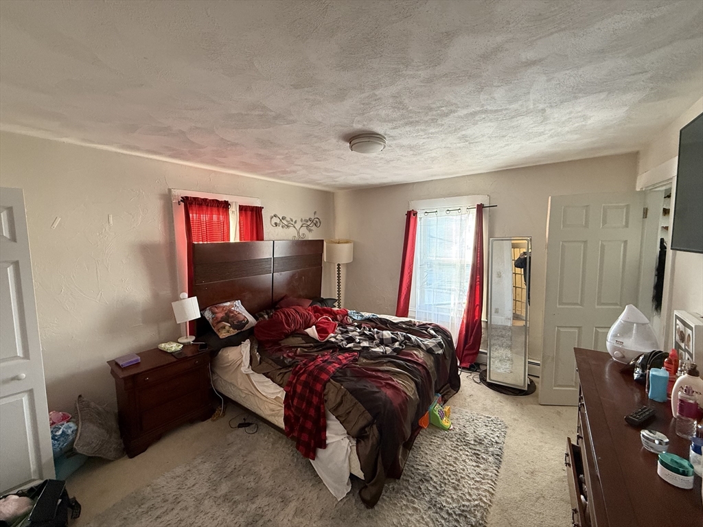 3 bed, 1 bath apartment for rent at 76 Fowle St Unit 1, Woburn — photo 10 of 23