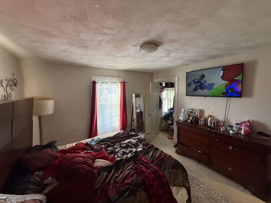 3 bed, 1 bath apartment for rent at 76 Fowle St Unit 1, Woburn — photo 12 of 23