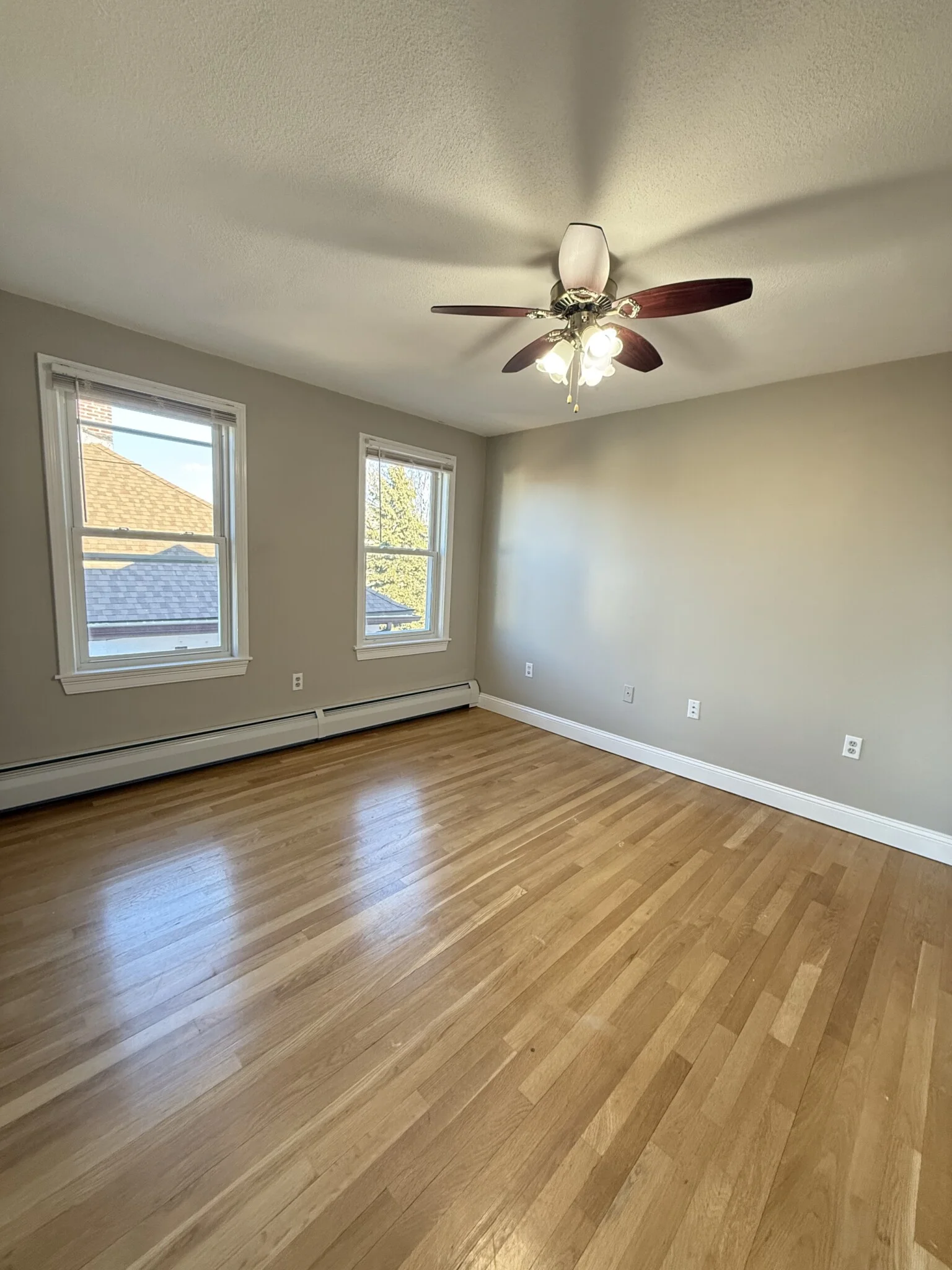 2 bed, 1 bath apartment for rent at 76 Fremont St Unit 3, Winthrop — photo 4 of 7