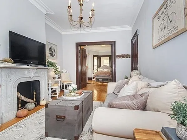 2 bed, 1 bath apartment for rent at 76 G St Unit 1, South Boston — photo 1 of 7