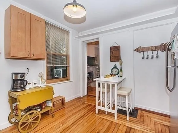 2 bed, 1 bath apartment for rent at 76 G St Unit 1, South Boston — photo 4 of 7