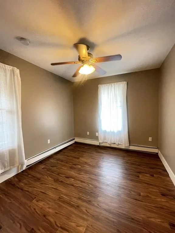 4 bed, 1 bath apartment for rent at 76 Gates Unit 3, Boston — photo 6 of 11