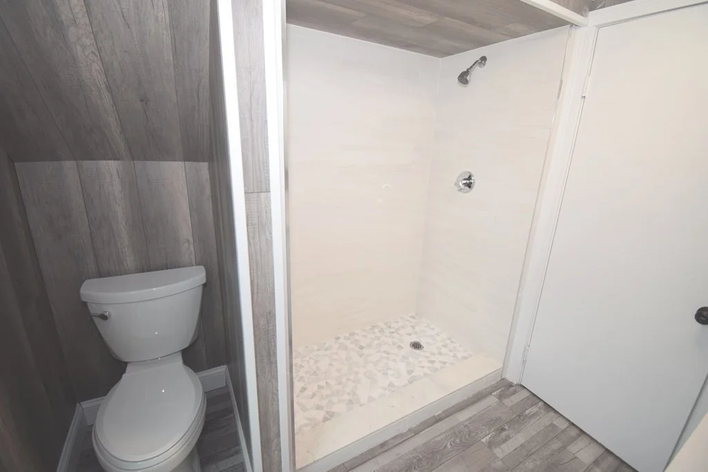 2 bed, 1 bath apartment for rent at 76 Glades Rd Unit 2, Minot — photo 17 of 17