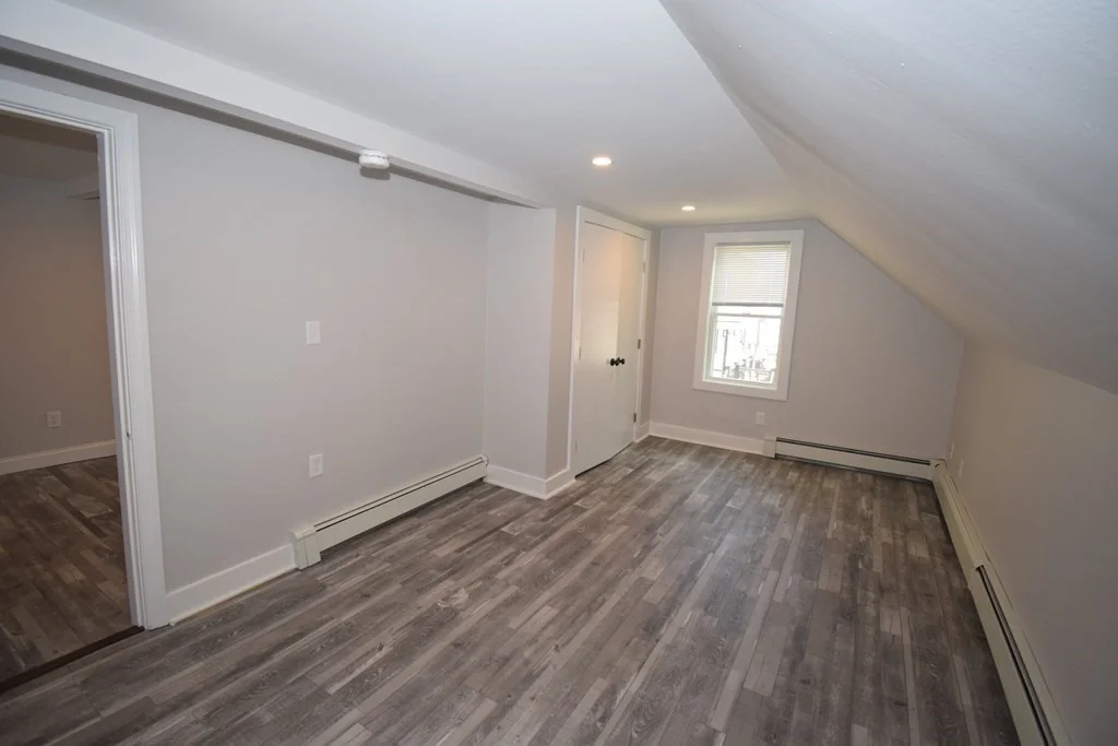 2 bed, 1 bath apartment for rent at 76 Glades Rd Unit 2, Minot — photo 12 of 17