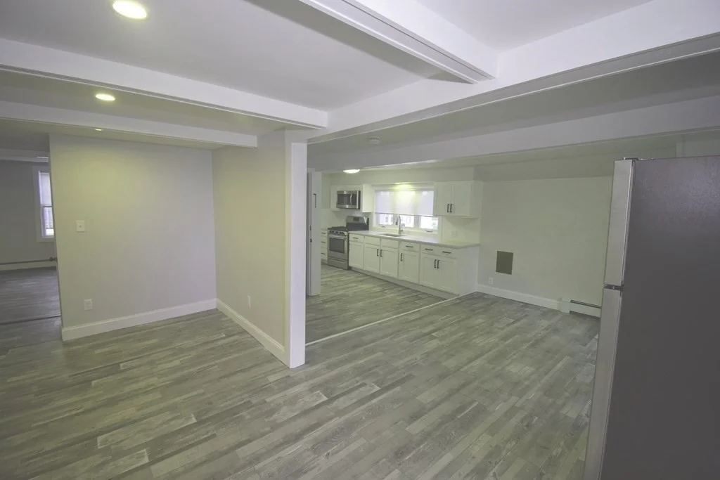 2 bed, 1 bath apartment for rent at 76 Glades Rd Unit 2, Minot — photo 7 of 17