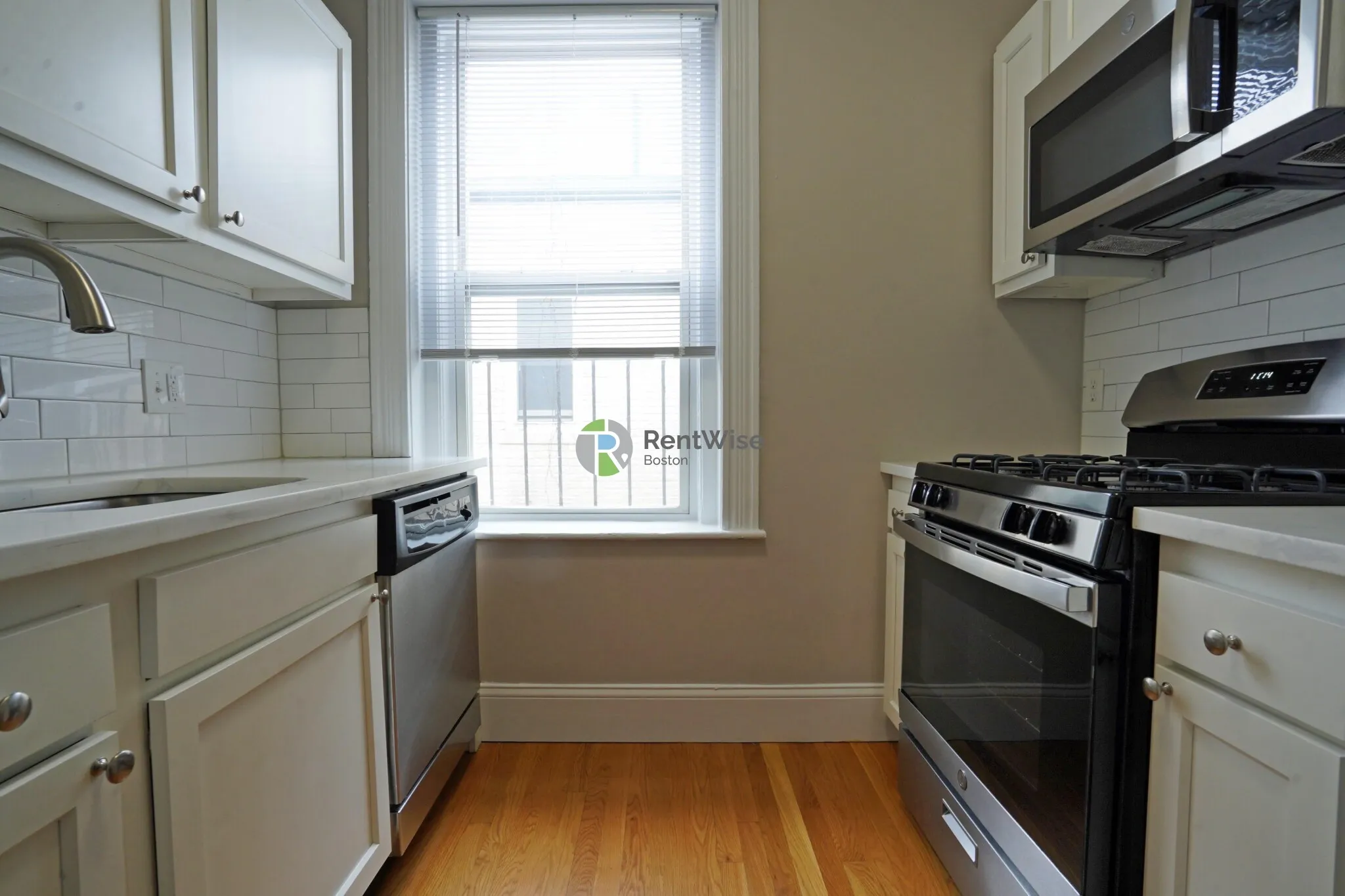 Studio bed, 1 bath apartment for rent at 76 Gordon St Unit 15, Brighton — photo 8 of 18