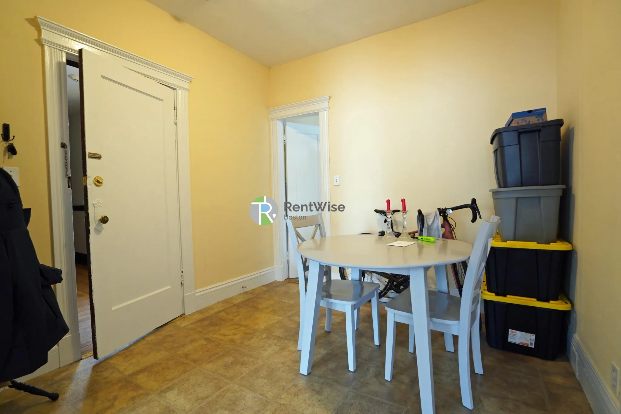 1 bed, 1 bath apartment for rent at 76 Gordon St Unit 16, Brighton — photo 4 of 21
