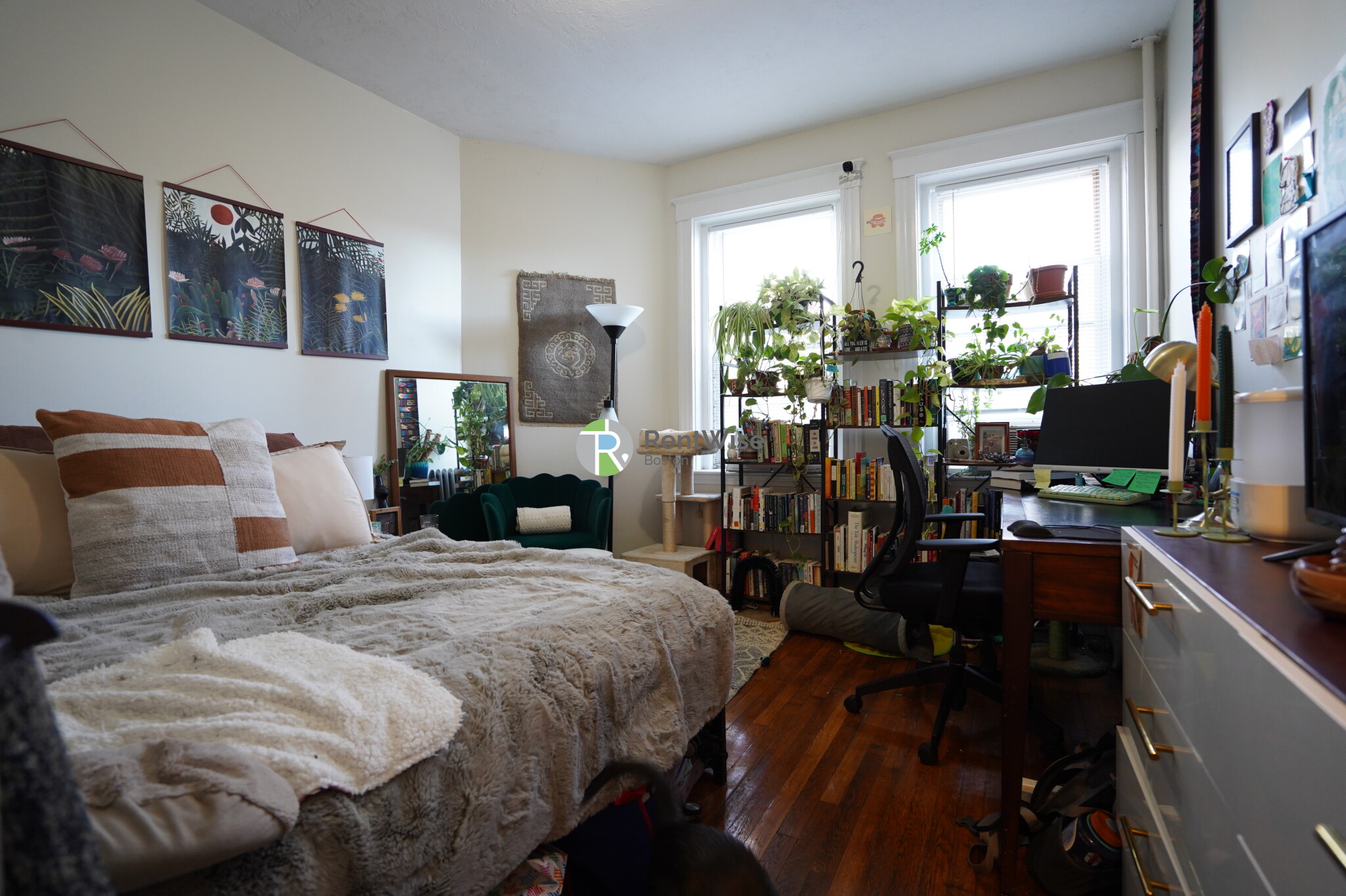 Studio bed, 1 bath apartment for rent at 76 Gordon St Unit 3, Brighton