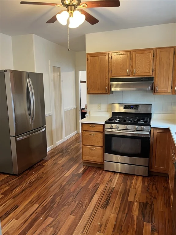 2 bed, 1 bath apartment for rent at 76 Grafton Unit 1, East Arlington — photo 5 of 16