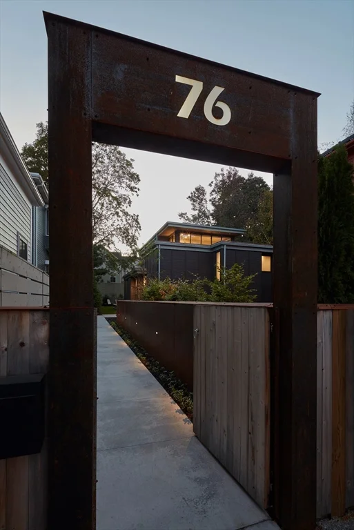4 bed, 3 bath apartment for rent at 76 Holworthy St, Strawberry Hill — photo 2 of 19
