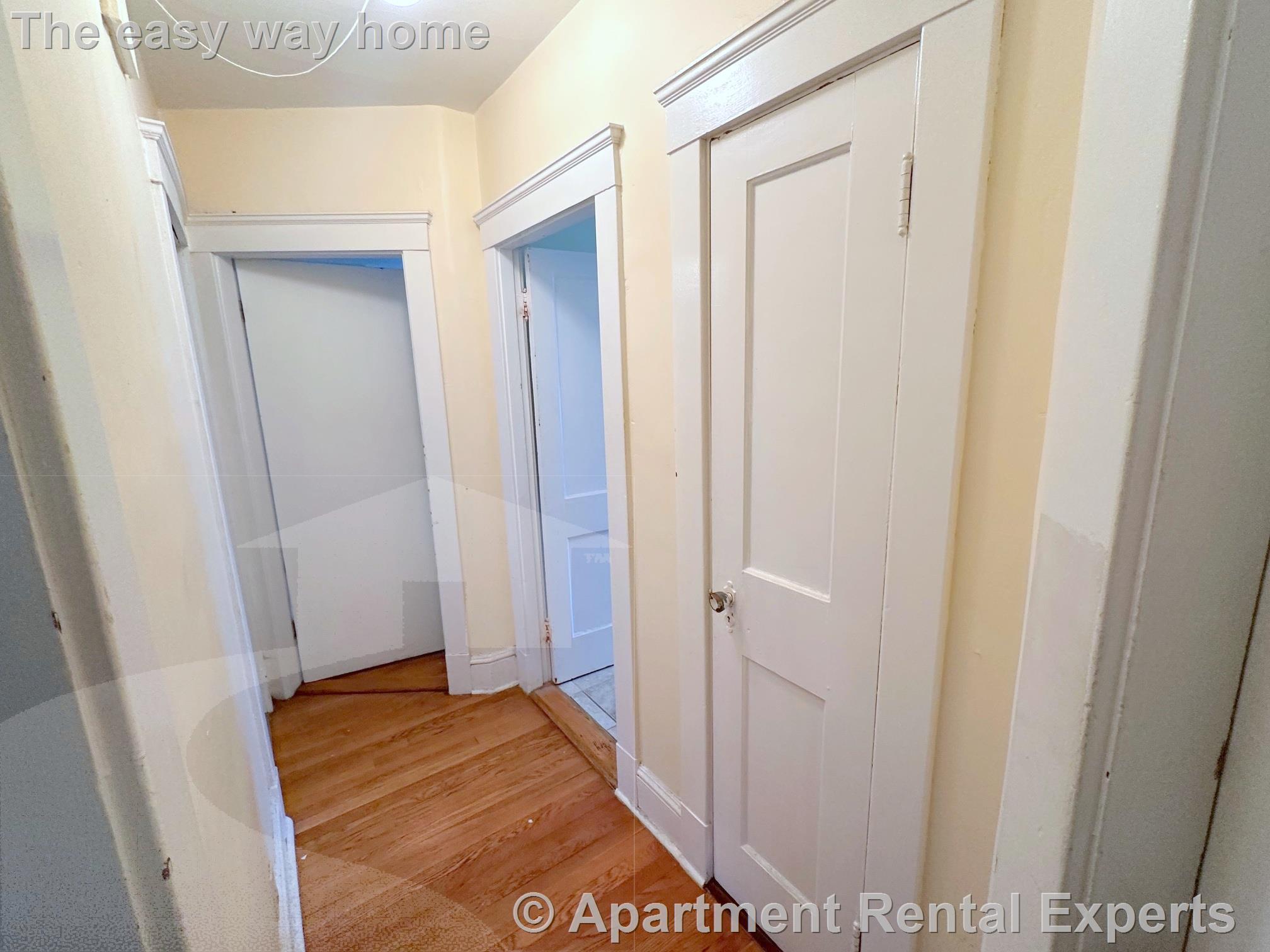 4 bed, 2 bath apartment for rent at 76 Hooker Ave Unit 2, Teele Square — photo 5 of 19