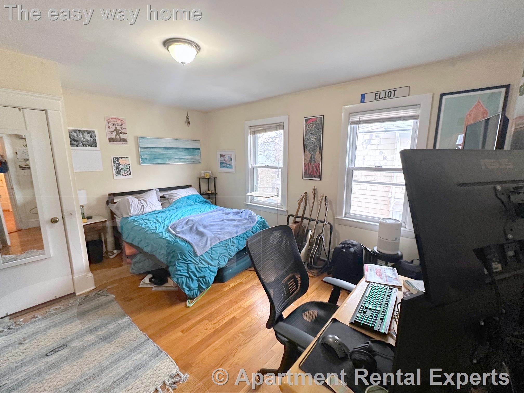 4 bed, 2 bath apartment for rent at 76 Hooker Ave Unit 2, Teele Square — photo 7 of 19