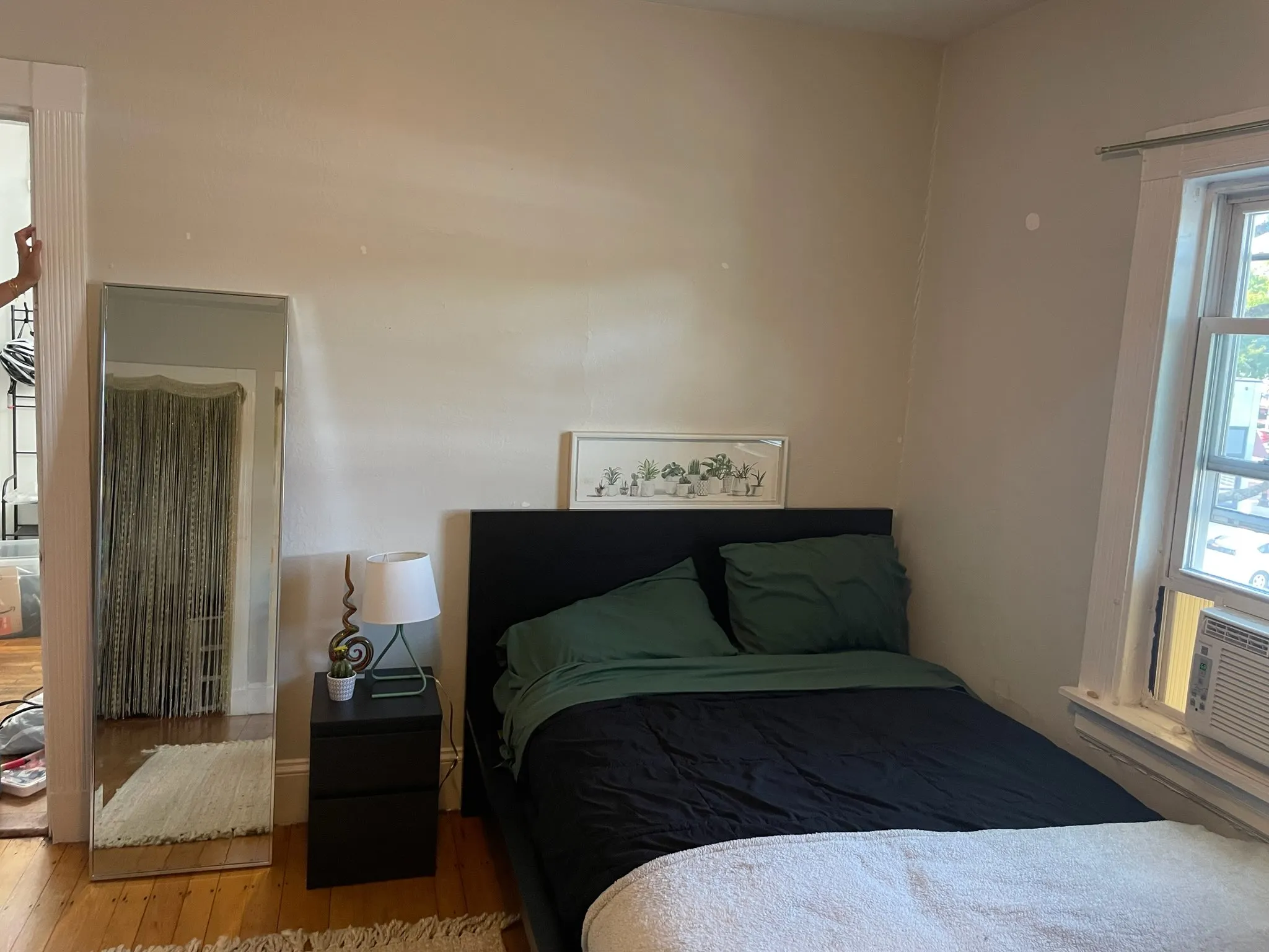 3 bed, 1 bath apartment for rent at 76 Linden St Unit 22, Brighton — photo 7 of 17