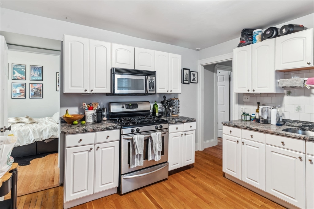 3 bed, 1 bath apartment for rent at 76 Marine Rd Unit 2, South Boston — photo 9 of 16