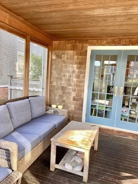 4 bed, 3 bath apartment for rent at 76 Orange St, Nantucket (vil) — photo 27 of 34